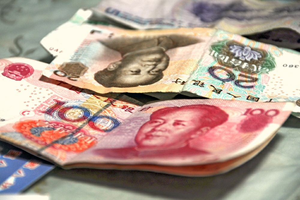 Hong Kong Stock Exchange Adds Yuan-Denominated Shares