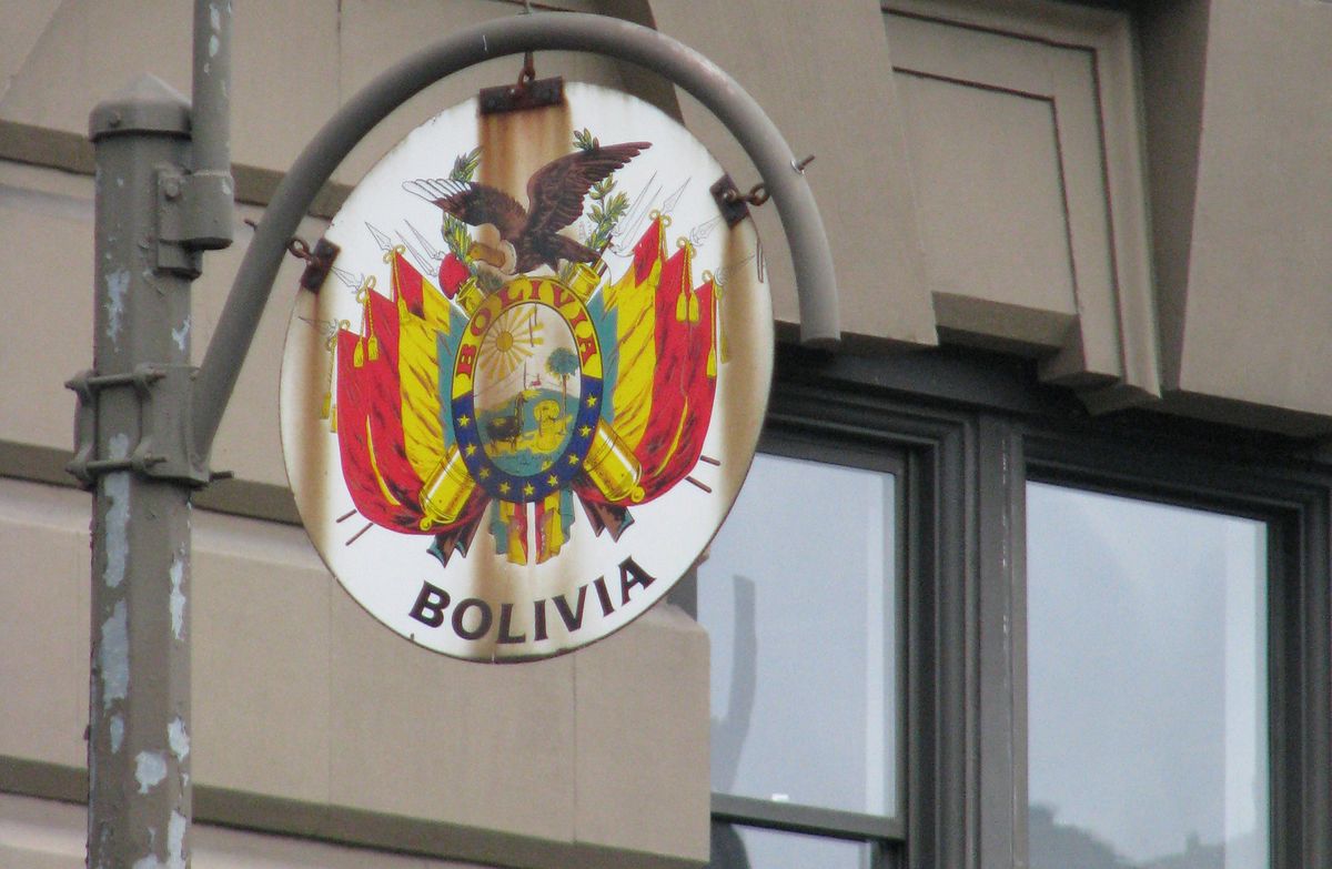 Bolivia Adopts Yuan for Trade