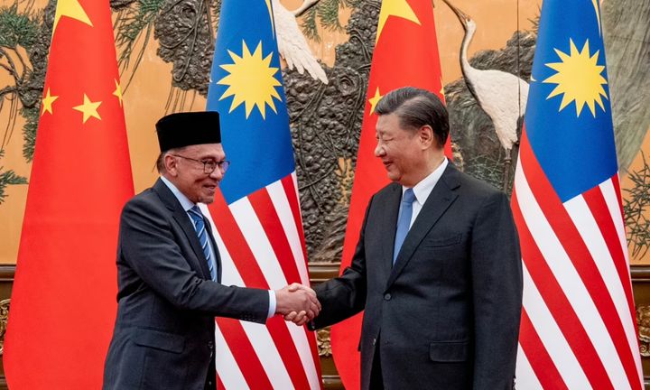 Malaysia and China Considering 'Asian Monetary Fund' to Counter Dollar Dominance
